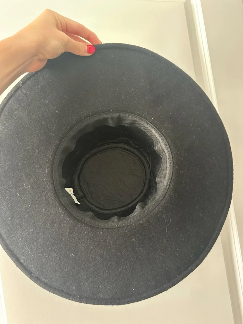 Black Felt Wide Brim Hat